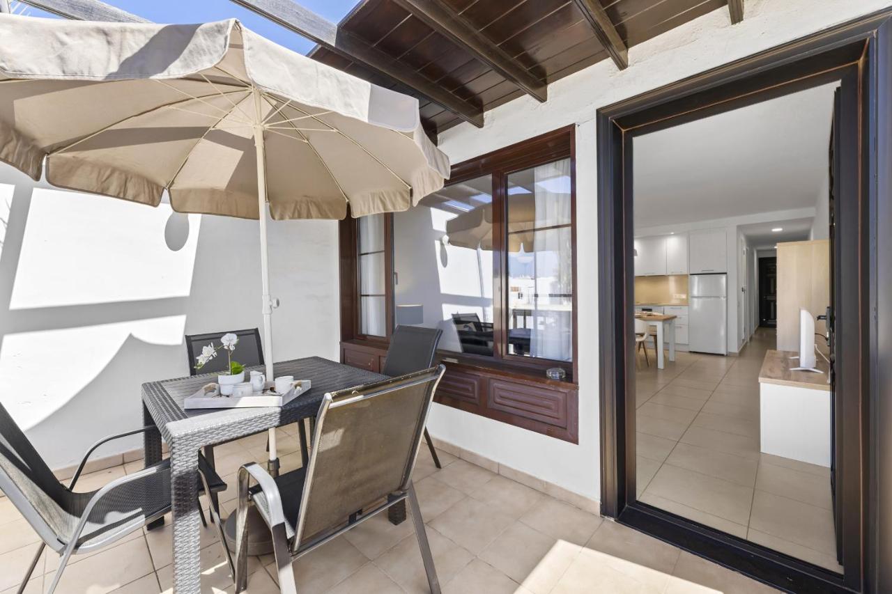 Appartamento Casahost Bastian Boutique II Seaview Costa Teguise Esterno foto