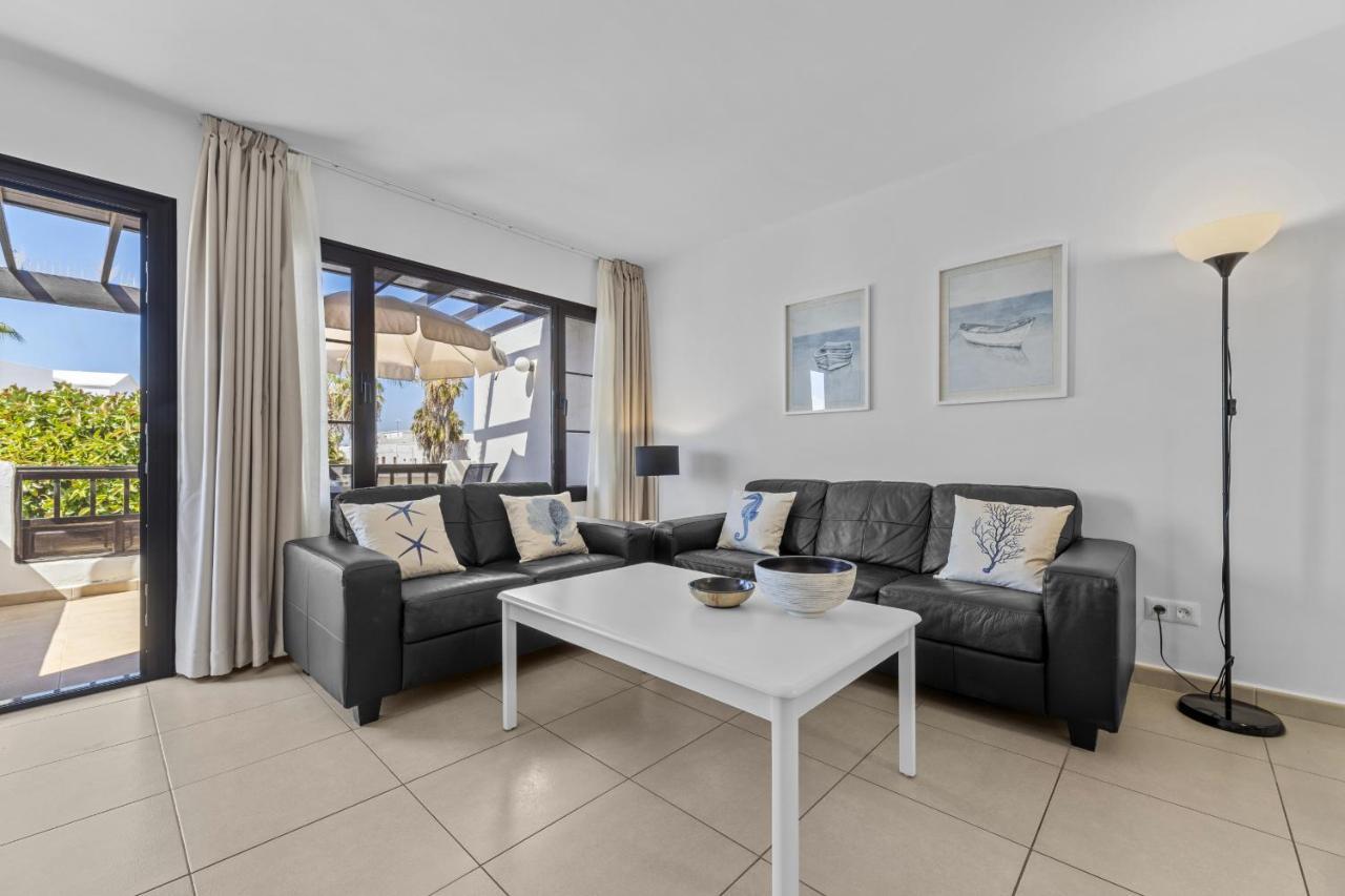 Appartamento Casahost Bastian Boutique II Seaview Costa Teguise Esterno foto