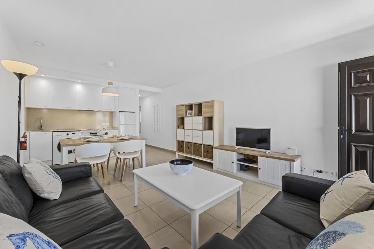 Appartamento Casahost Bastian Boutique II Seaview Costa Teguise Esterno foto